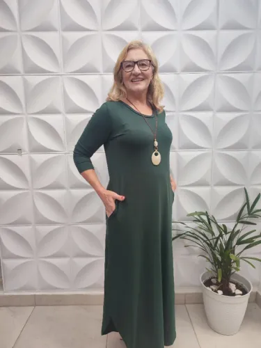 Vestido Longo Básico - Leveza e Estilo