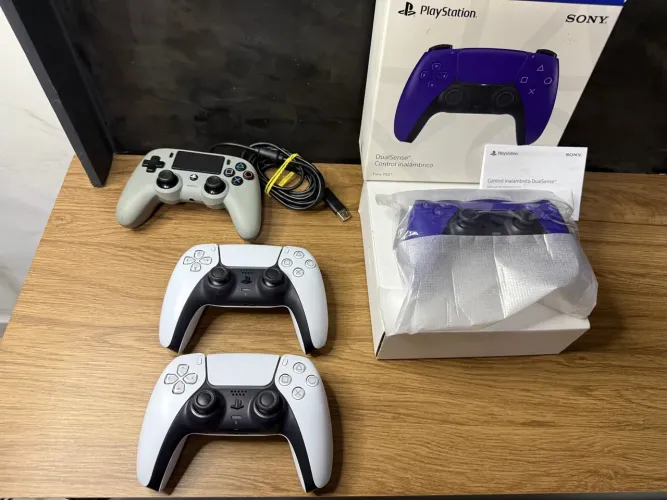 CONTROLES PS4 NACON E PS5 ORIGINAIS SEMI NOVOS