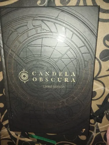 Livro de RPG Candela Obscura