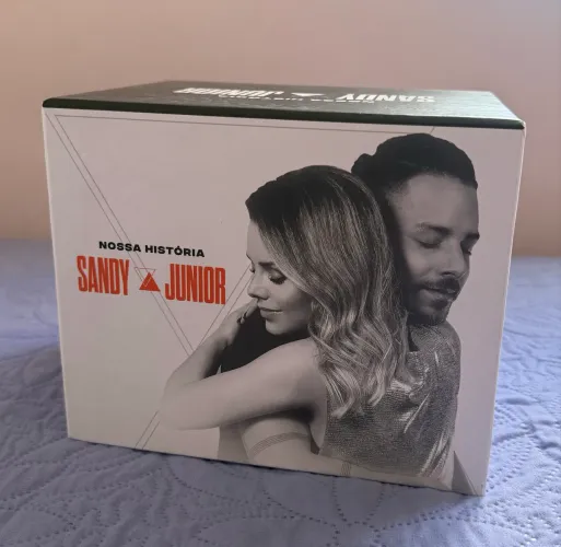 Box Sandy e Júnior Nossa História