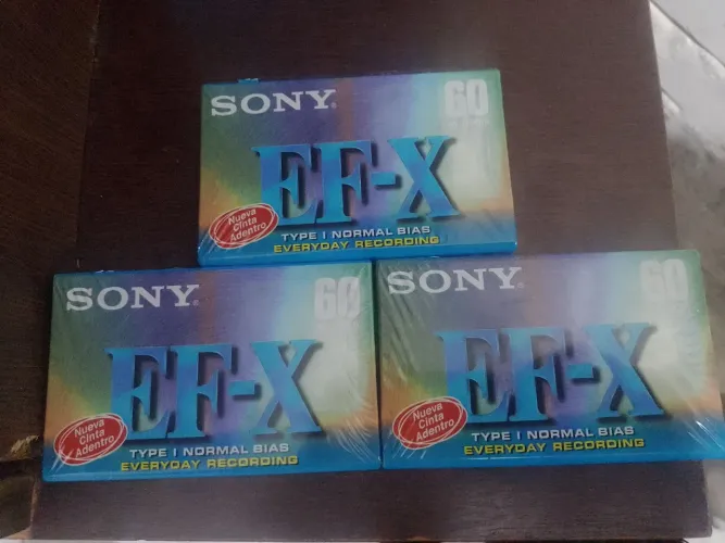 Fita K7 Sony lacrada 3 unidades 