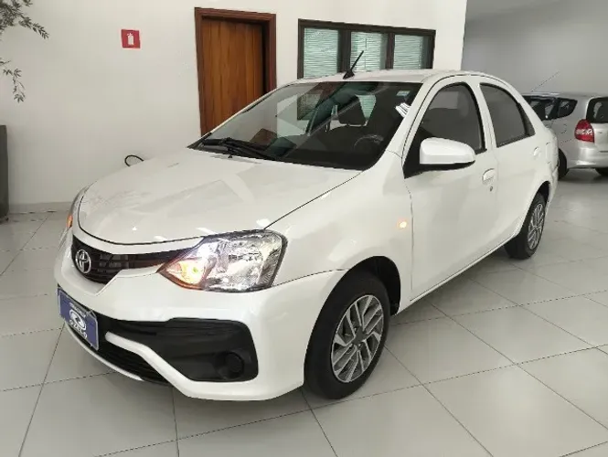 Toyota Etios X Sedan 1.5 Flex 16V 4P Mec. 2018