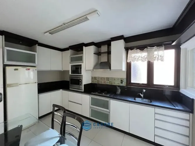 Apartamento três dormitórios suite no Medianeira