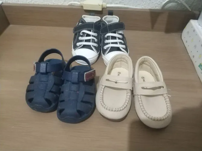 Sapatinhos infantis - 3 pares
