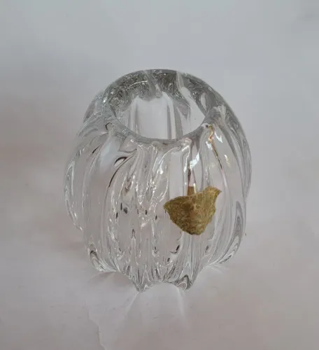Vaso Escultural de Cristal Moldado Val Saint Lambert - Design Orgânico e Assinado