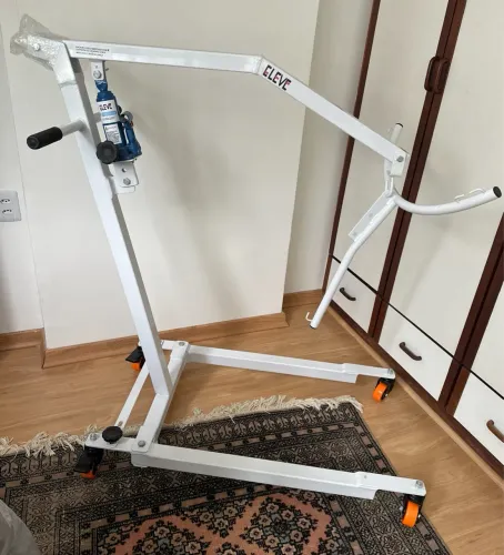 Guincho para remover acamado da cama ou posicionar em automóvel