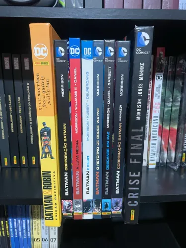 HQ Batman ( Fase Grant Morrison ) 7 Volumes + Crise Final ( Capa Dura / Panini )