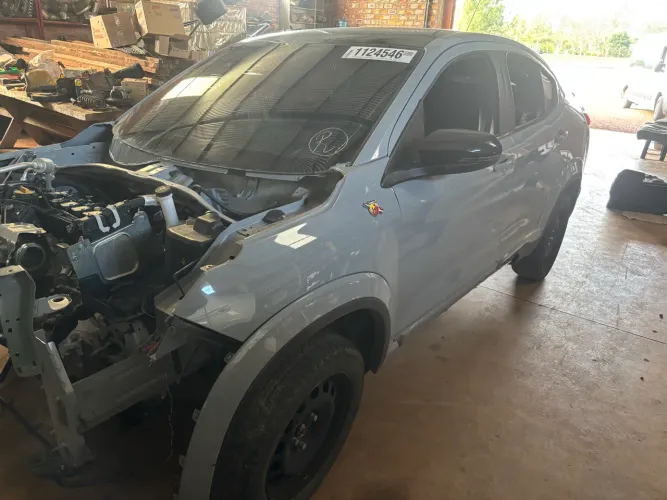 Sucata da Fastback Abarth 2025/26 para retirar peças