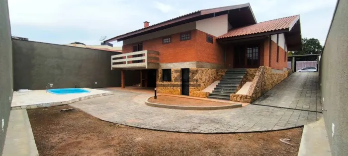 Casa à Venda ou Permuta no Alto das Palmeiras - Itu/SP