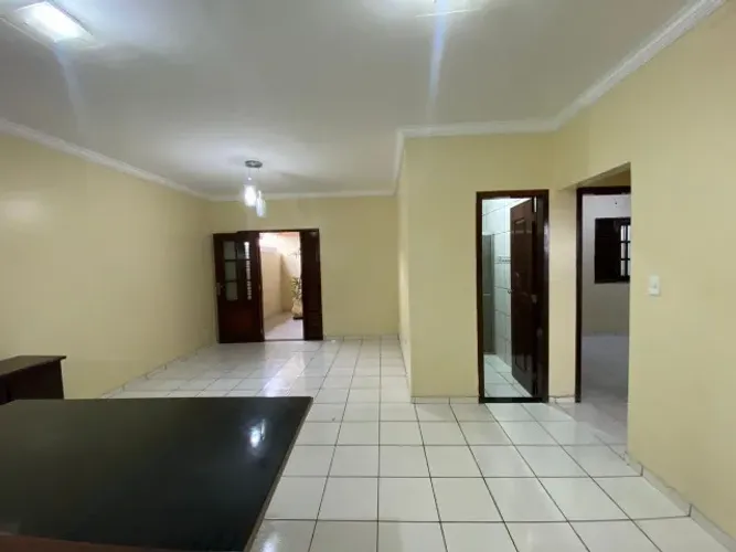 VENDO CASA 3 QUARTOS NO RESIDENCIAL PINHEIRO