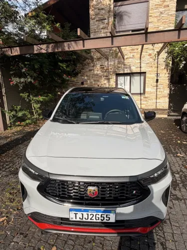 Fiat Fastback Abarth Turbo Flex 1.3 Aut. 2025
