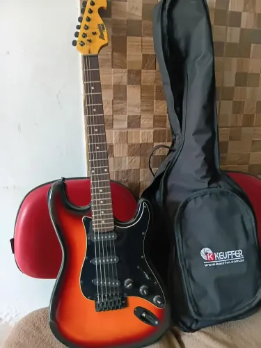 Guitarra Elétrica Memphis Tagima MG32