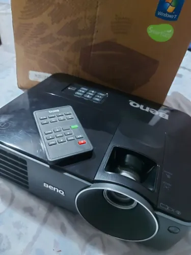 Projetor BENQ MS513PB SVGA 2700 ANSI Lumens C/HDMI - USADO