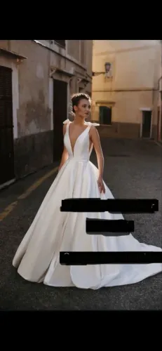 Vendo vestido de noiva (nunca usado)