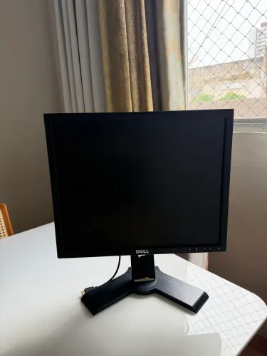 Vendo monitor Dell 17-19?