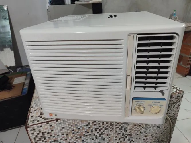 Ar-condicionado de janela LG 7500btus 220v