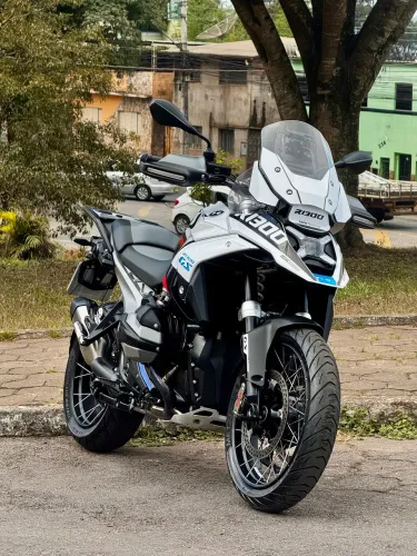 BMW R1300 GS PLUS 2025.