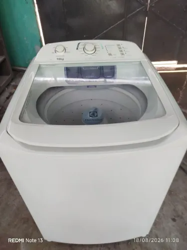 Máquina Electrolux lac16kg