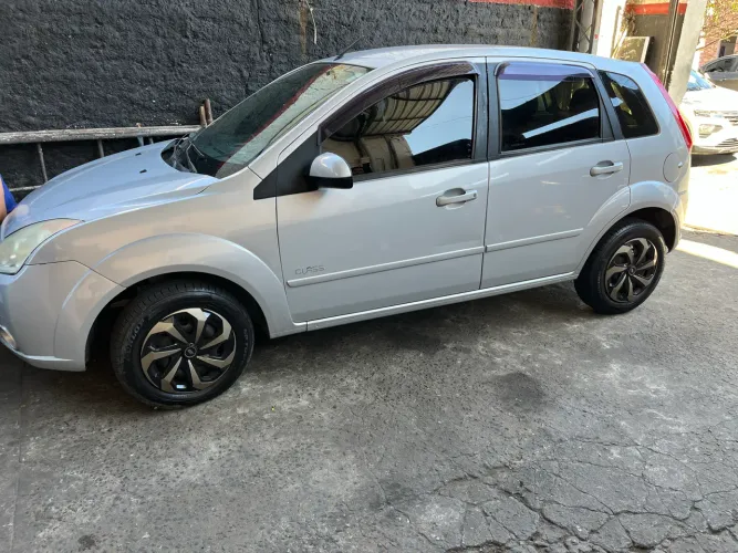 Ford Fiesta 1.6 8V Flex/class 1.6 8V Flex 5P 2010