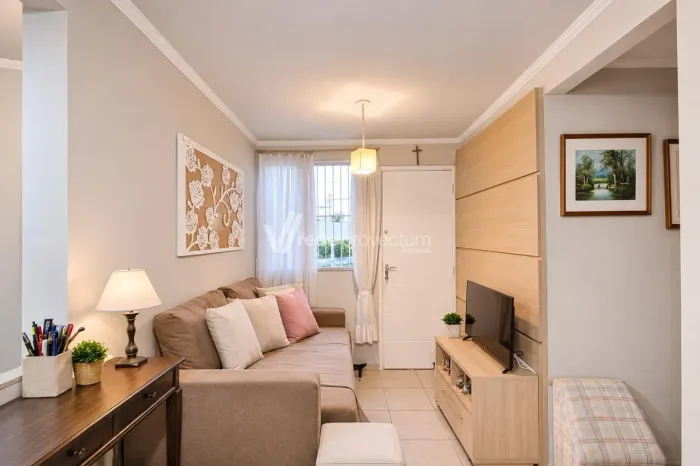 Apartamento Térreo no Jardim Nova Europa com 3 Dormitórios no Esmeralda Ville