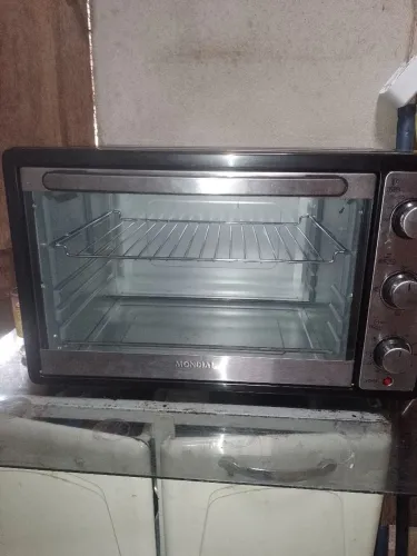 Vendo forno elétrico seminovos 350 interessados só chama no zap *