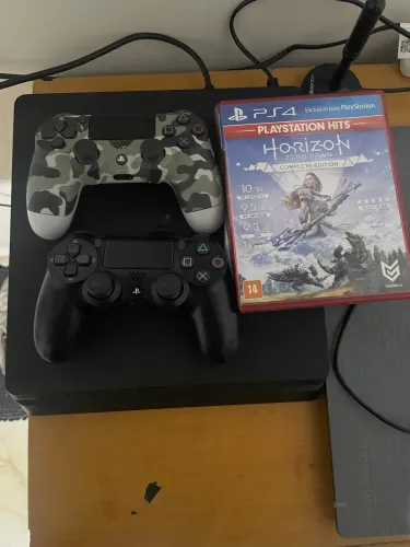 PS4