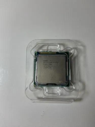 Processador Intel Xeon E3-1270 LGA 1155 - 4 Núcleos / 8 Threads