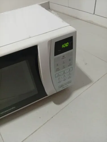 Microondas Panasonic  ótimo 