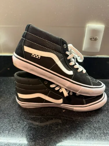 Tênis Vans Skate Grosso Mid preto e branco - nº 44