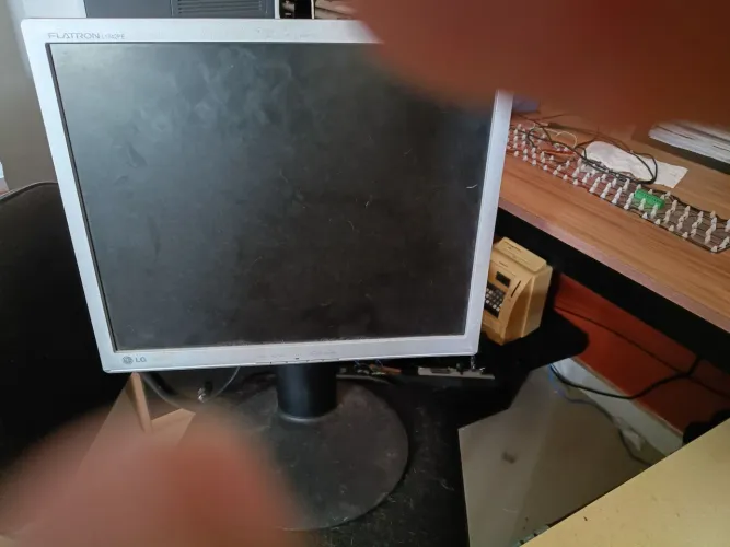 Monitor 15 polegadas 