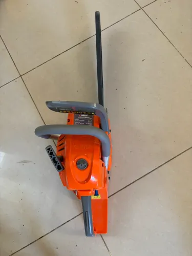 Motosserra Tekna CS42S - Usada apenas uma vez (Estado de Nova!)