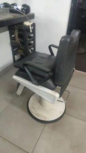 Cadeira de barbeiro ferrante