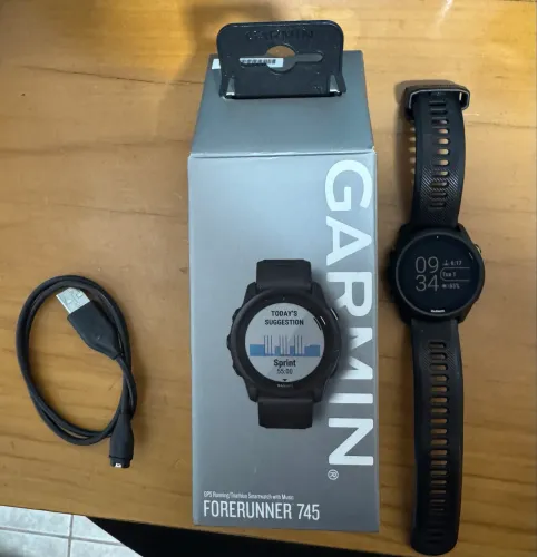 Garmin Forerunner 745
