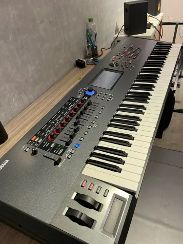 VENDO YAMAHA MONTAGE 7