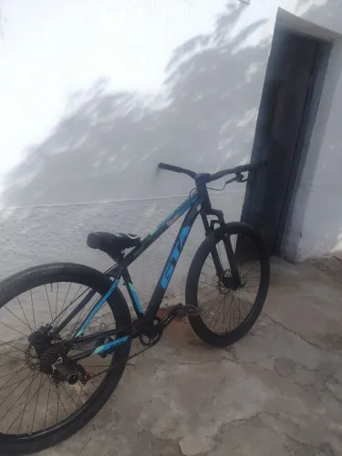 BICICLETA GTA ARO 29