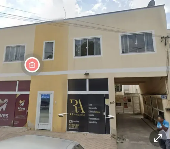 Rio das Ostras- Praia da Âncora- Loja Comercial- Só R$ 135.000,00- Ac. Caixa-