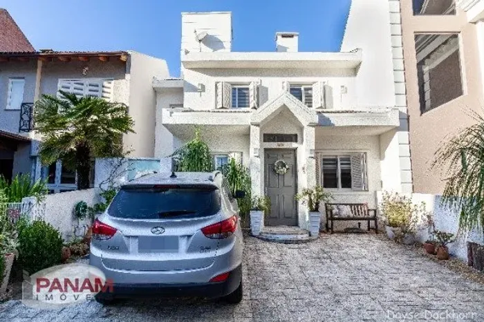 Casa em Condominio em Ecoville com 162 m² , 3 quarto(s) , 1 suíte(s) , 2 vaga(s).