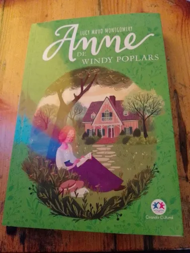 Anne de Windy Poplars