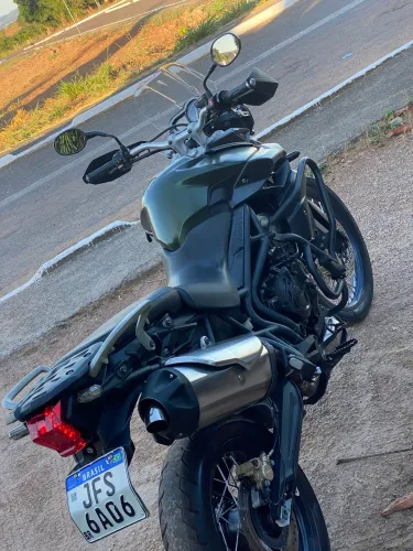 Vendo tiger 800 ano 2014