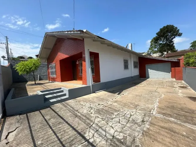 Casa 3 quartos, Rio Negrinho/SC, toda murada, garagem, ao lado do centro não pega enchente
