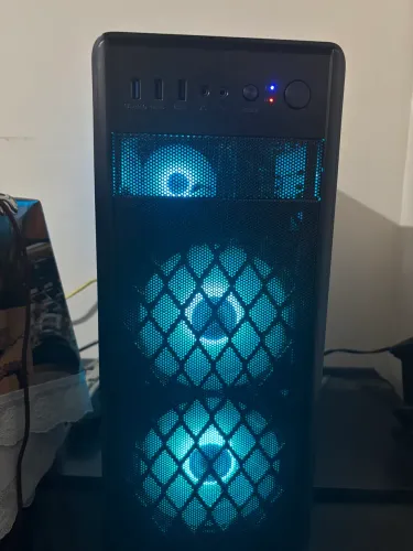 Pc Gamer, Intel Core i5-3ª geração, 8 GB dRAM, 466GB HD, 224 GB SSD.