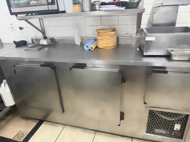 Balcão refrigerado