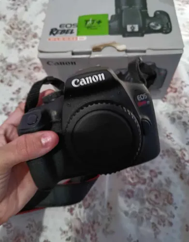 Canon t7+