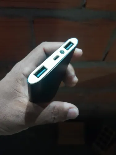 Vende um carregador portátil