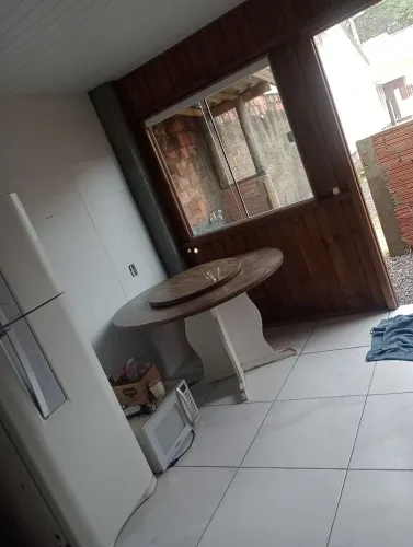 Alugo casa mobiliada terreno sozinho