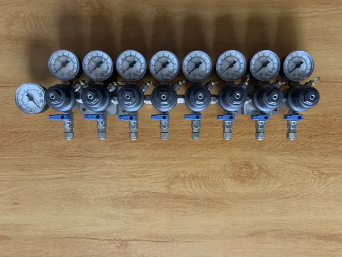 MANIFOLD 8 VIAS - CO2 e NO2
