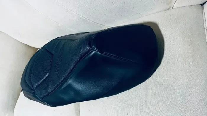 Capa GV Bancos pata Moto ADV 150 Honda