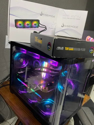 PC Gamer Ryzen 7 5800X + RTX 3070 ROG Strix*
