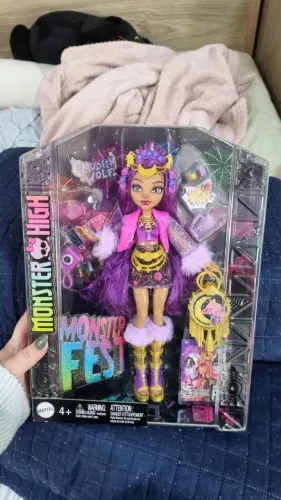 Clawdeen Monster Fest Monster high lacrada