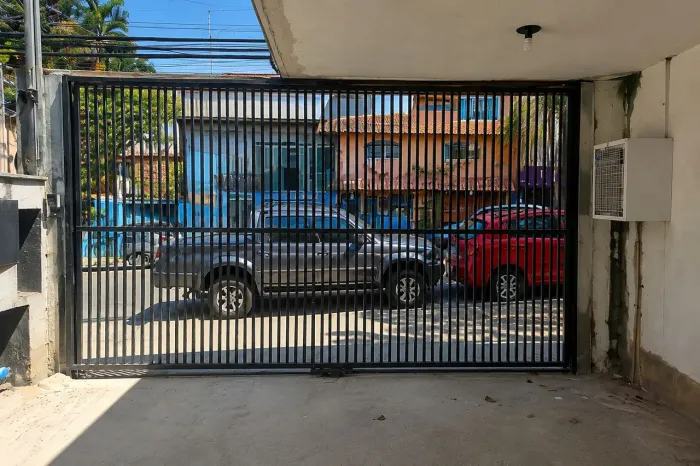 Portão de ferro de correr para garagem
